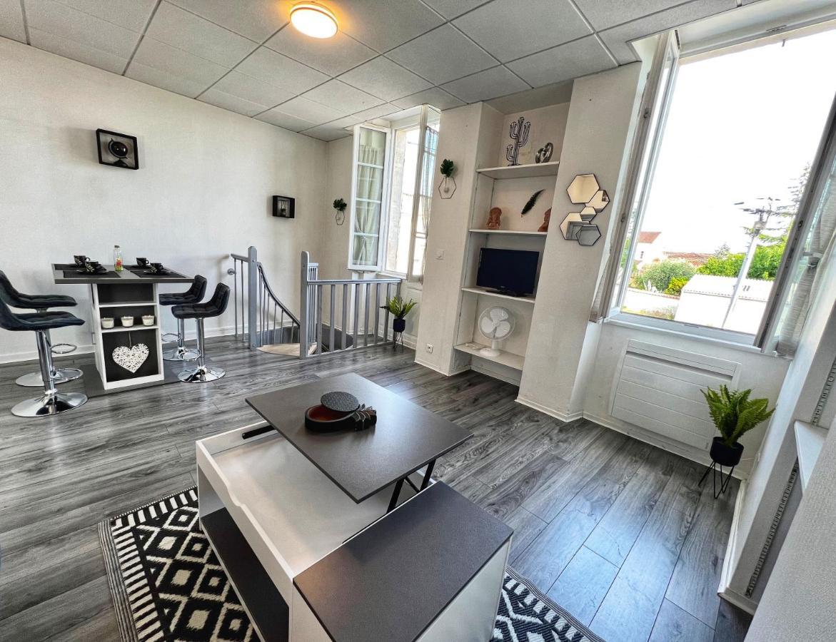 Le Myvi - Wifi - Hyper Centre Cognac Apartment Exterior foto